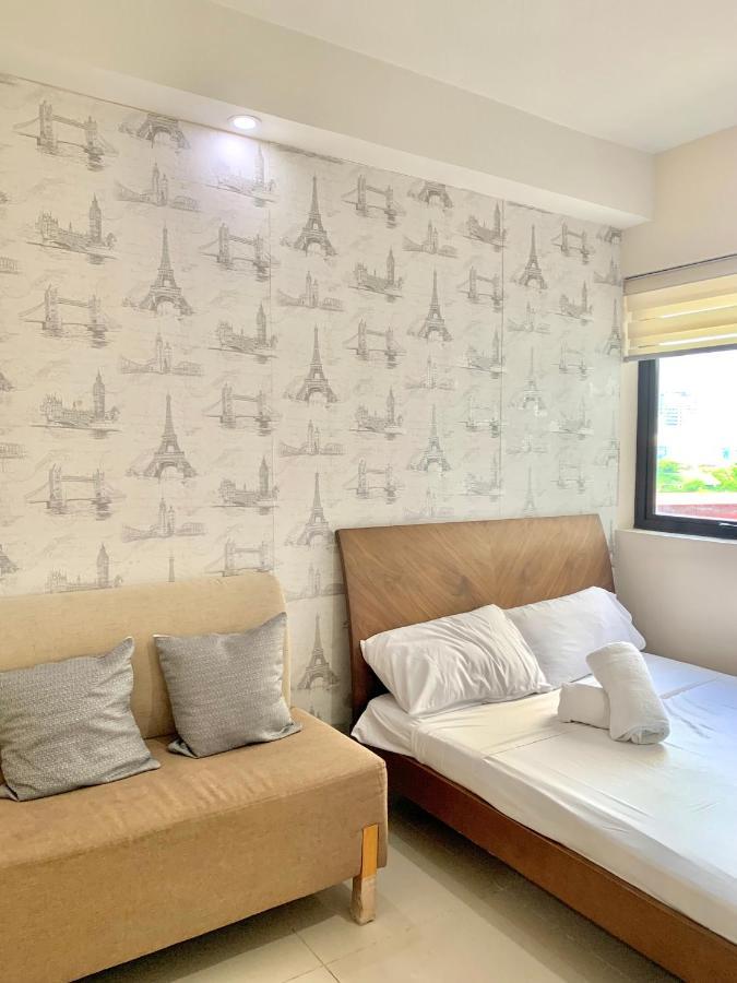 The Persimmon Studios Near Ayala And Sm City Cebu Exteriör bild