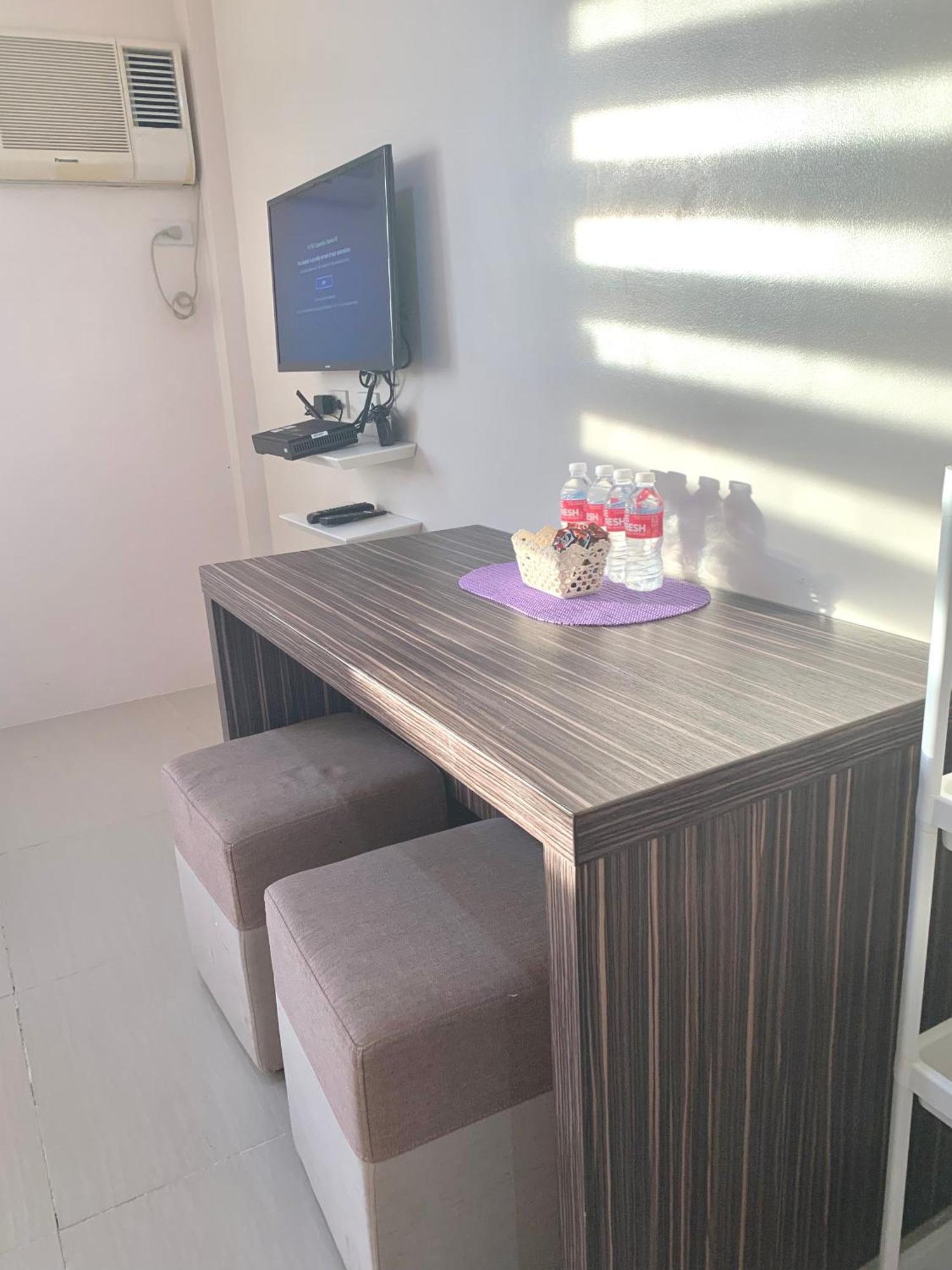 The Persimmon Studios Near Ayala And Sm City Cebu Rum bild