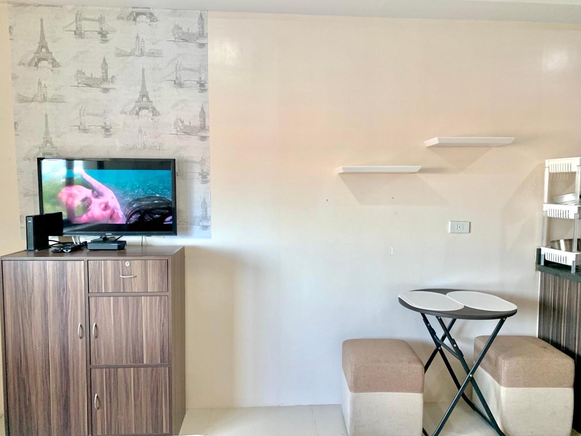 The Persimmon Studios Near Ayala And Sm City Cebu Rum bild